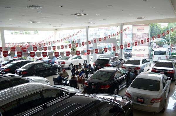 Cận Tết Nguyên Đán, mua ô tô đã qua sử dụng cần chú ý những gì?