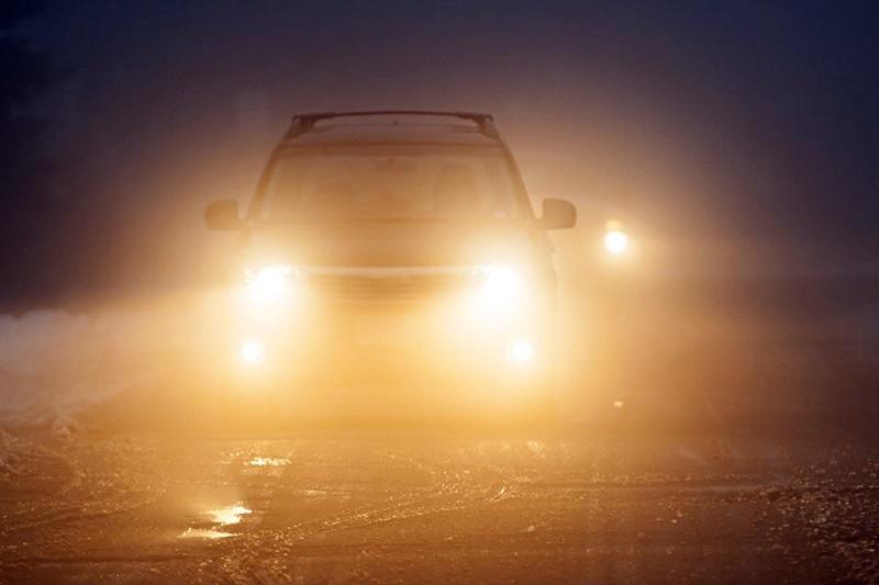 Những kinh nghiệm khi lái xe ban đêm