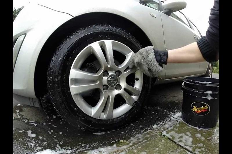 Kinh nghiệm bảo quản xe mùa nắng nóng