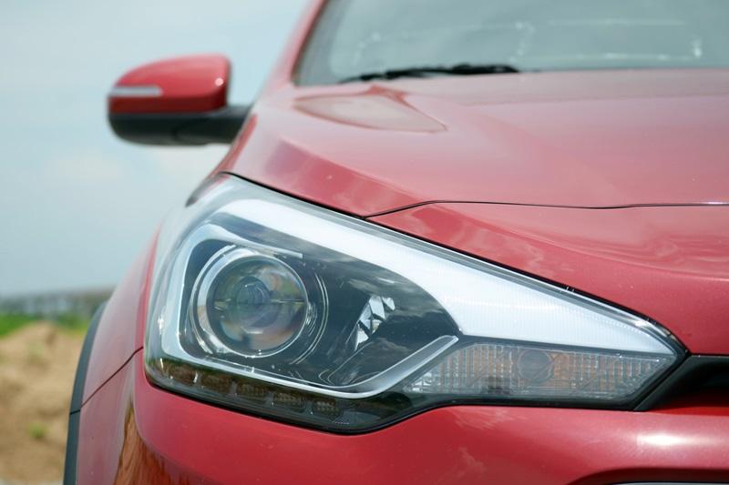 Cách sử dụng và bảo quản hệ thống đèn chiếu sáng trên ô tô – Kỳ II