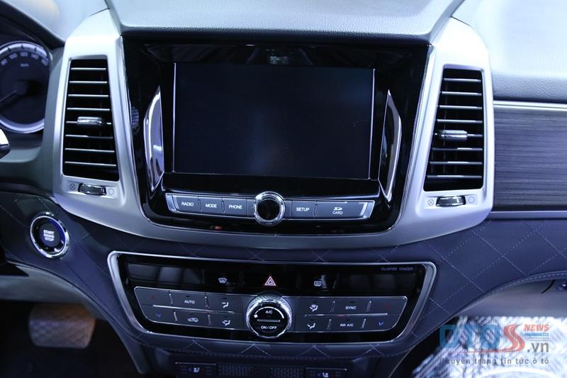 [VIMS 2017] - Cận cảnh SsangYong Rexton – Đối thủ mới của Toyota Fortuner tại Việt Nam