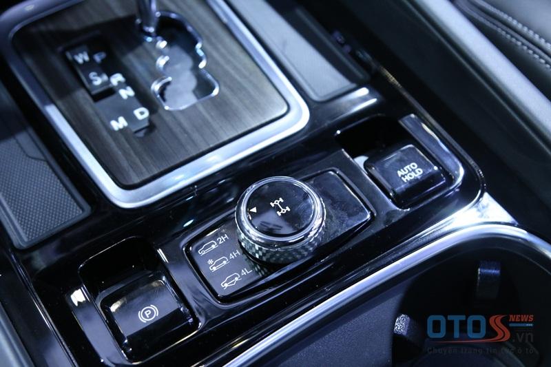 [VIMS 2017] - Cận cảnh SsangYong Rexton – Đối thủ mới của Toyota Fortuner tại Việt Nam