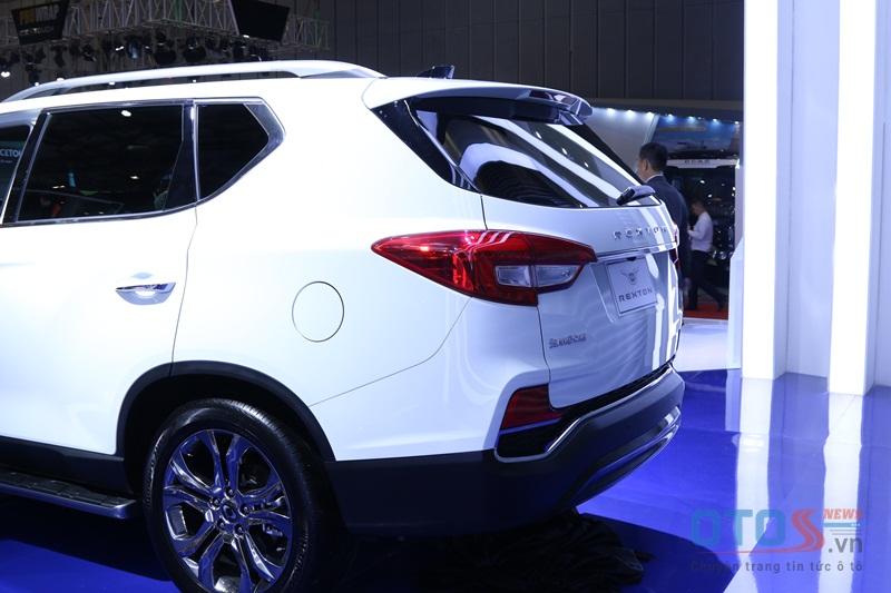 [VIMS 2017] - Cận cảnh SsangYong Rexton – Đối thủ mới của Toyota Fortuner tại Việt Nam