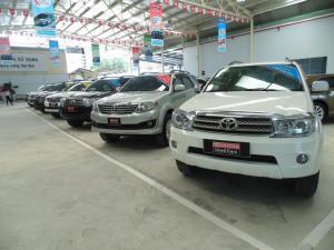 Nên mua xe cũ, giá tốt ở đâu?