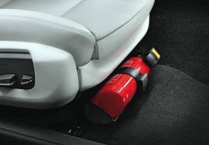 Bình chữa cháy trên ô tô và những điều bạn cần biết