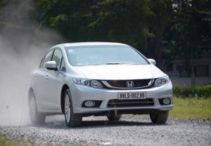 Sử dụng ô tô hộp số tự động, cần lưu ý những gì?