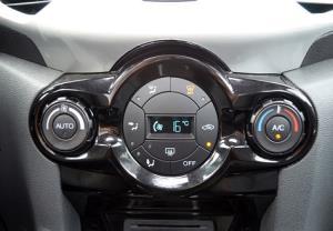 Sử dụng hệ thống lấy gió trên ô tô như thế nào cho hiệu quả?