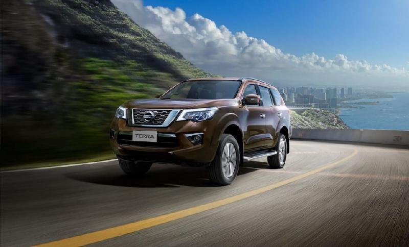 Nissan Terra 2018