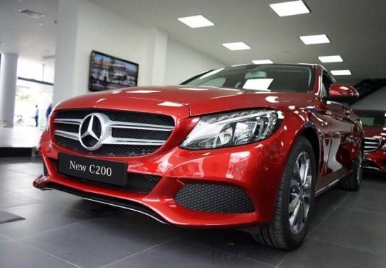 C200 - Xe sedan bán chạy nhất của Mercedes-Benz có đáng mua?