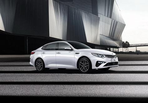 Cận cảnh Kia Optima vừa ra mắt, đối thủ trực tiếp Toyota Camry