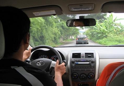 Cố đi khi bình xăng cạn, sai lầm lớn của nhiều người