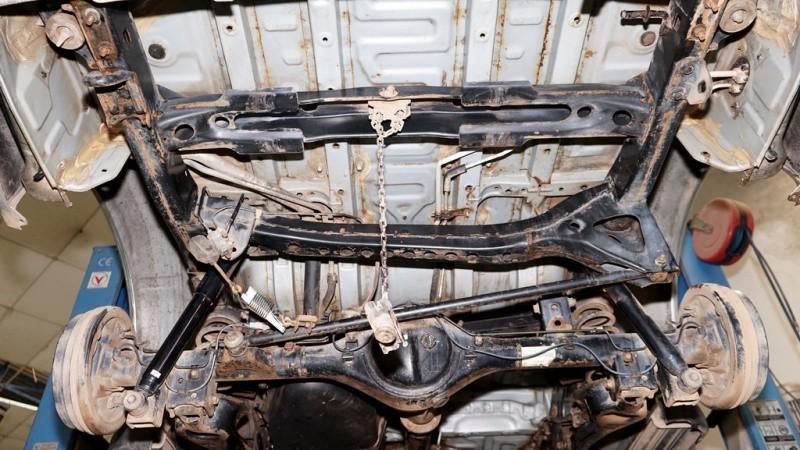 Những chi tiết cần kiểm tra trên ô tô trong mùa mưa