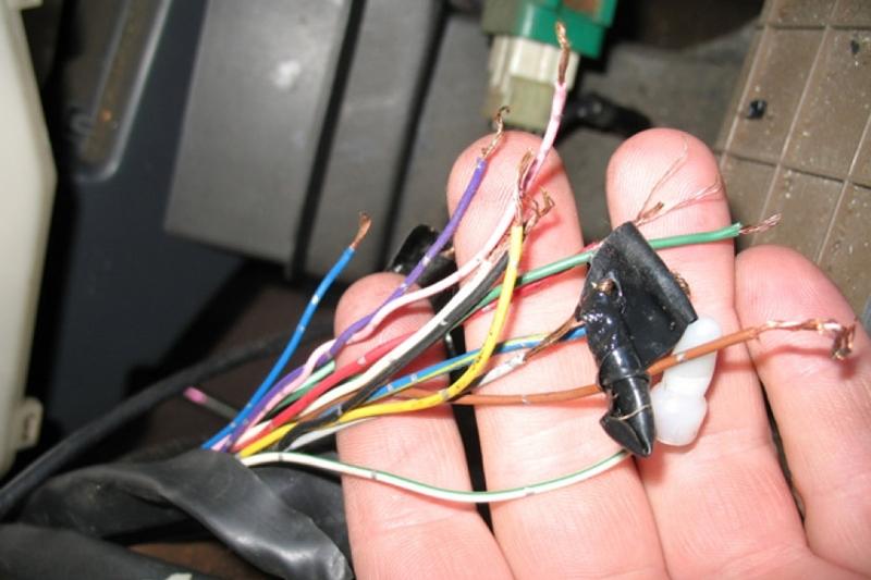 Những nguyên nhân cháy ô tô phổ biến nhất