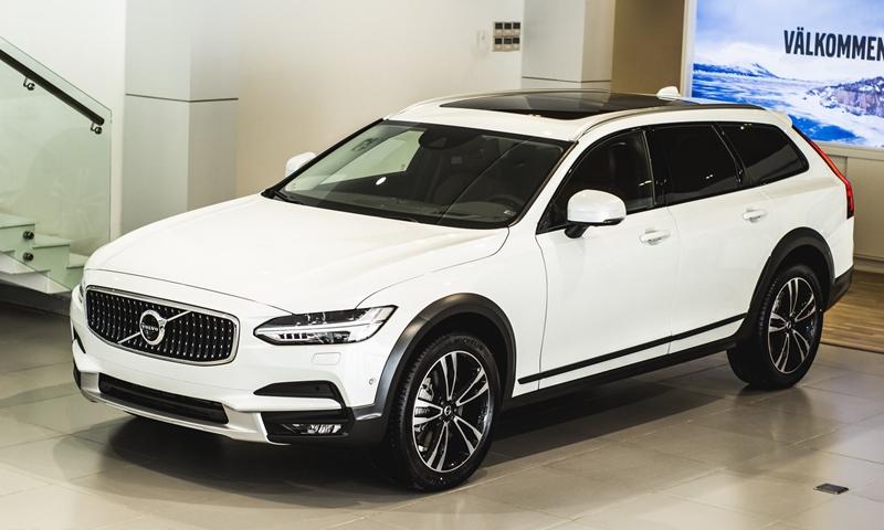 Cận cảnh Volvo V90 Cross Country 2018 sắp ra mắt