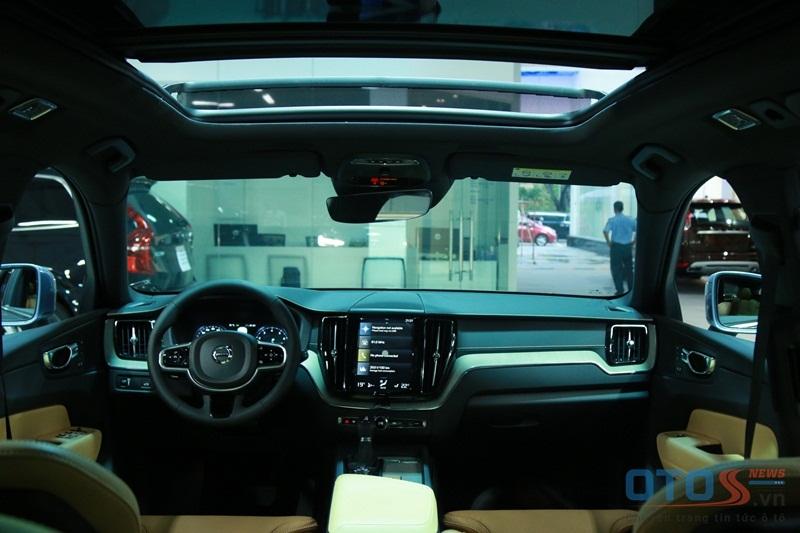 Cận cảnh Volvo XC60 2018 tại Việt Nam: Đẹp từ trong ra ngoài, an toàn bậc nhất thế giới