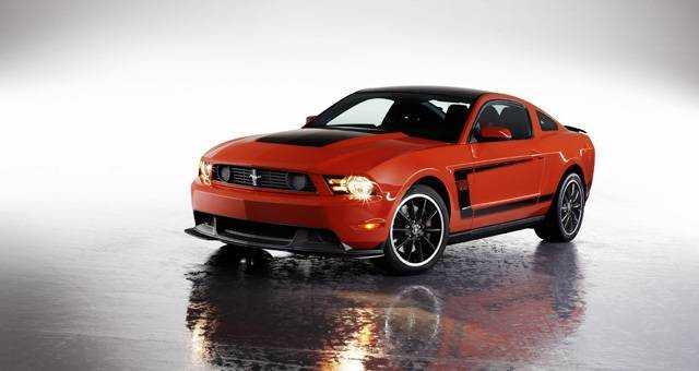 2012_Ford_Mustang_Boss_302_1