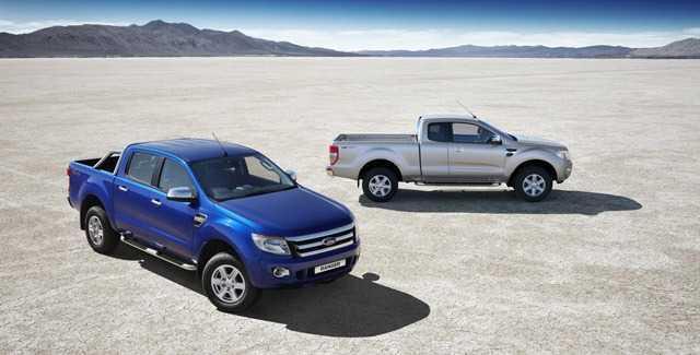 Xe Ford Ranger xanh, ghi