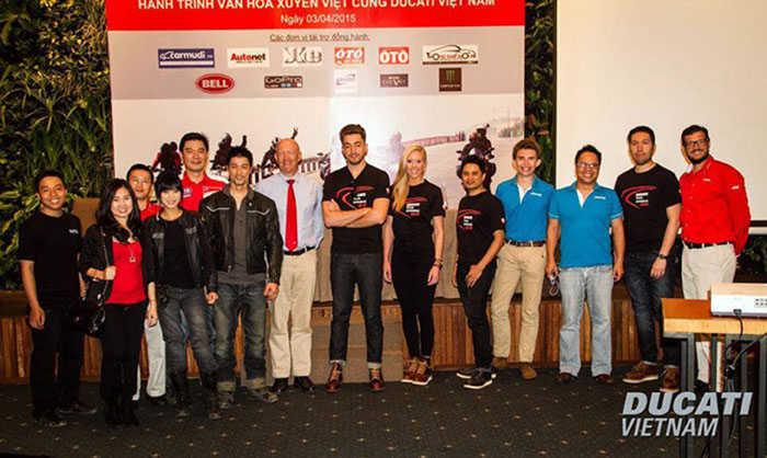 Carmudi đồng hành cùng Hành trình văn hoá xuyên Việt 2015