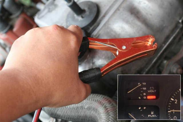 Hook-up-Jumper-Cables-Step-11-1024x684