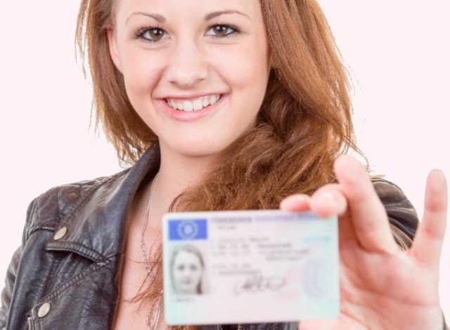 Các loại bằng lái xe máy tại Châu Âu