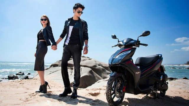 Dòng Xe Air Blade Fi 2015 Hút Mắt Người Tiêu Dùng