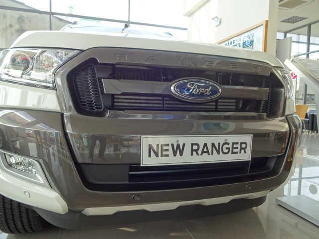 Ford Ranger Wildtrak 3.2 AT tại Việt Nam