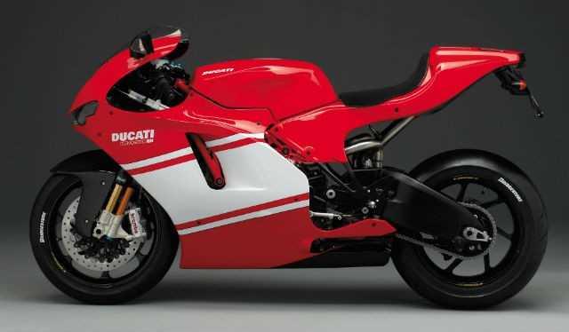 Ducati Desmosedici RR-Carmudi