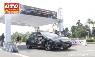 Honda Civic 2016 lần đầu trang bị động cơ tăng áp 1.5L VTEC TURBO
