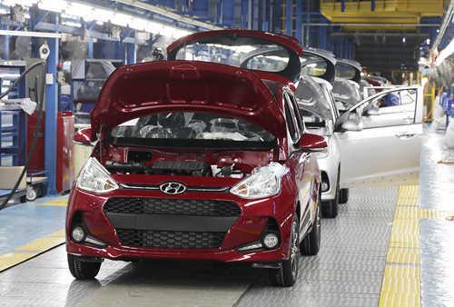 Giá ôtô năm 2018 - nỗi thấp thỏm của người Việt