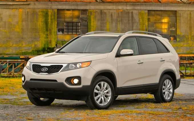 suv gầm cao: Kia Sorento 2012 là sự lựa chọn tuyệt vời nếu bạn đang phân vân 600 triệu nên mua xe gì.
