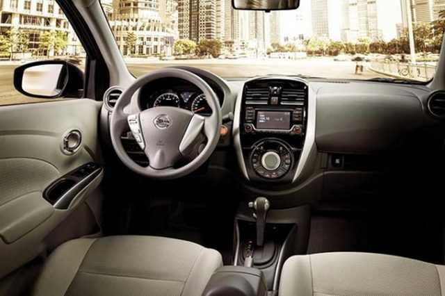 Camera lùi trên xe hỗ trợ người tài xế tối đa. Nguồn: Internet