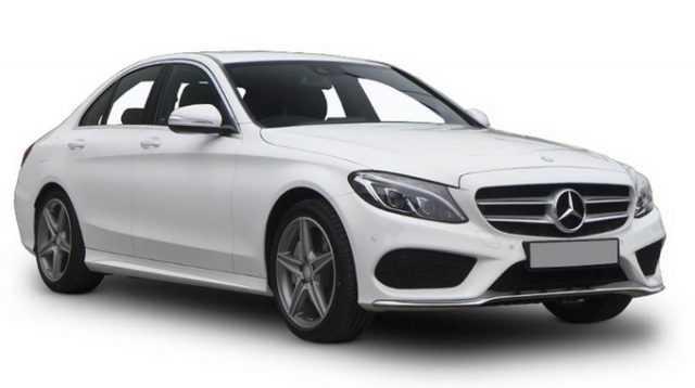 Mercedes C200 với 4 màu sắc nội thất khác nhau. Nguồn: Internet