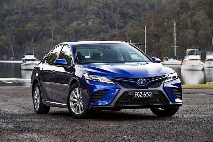 Đánh giá nội thất Camry và giá bán mới nhất hiện nay