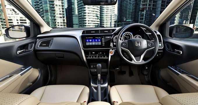 So sánh xe ô tô Toyota Vios 2017 và Honda City 2017