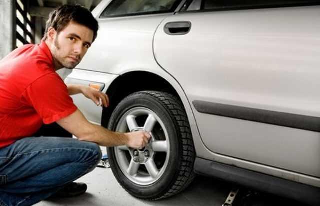 Trước khi mua xe bán tải cũ cần cân nhắc thật kỹ lưỡng. Nguồn: http://vncarmart.net