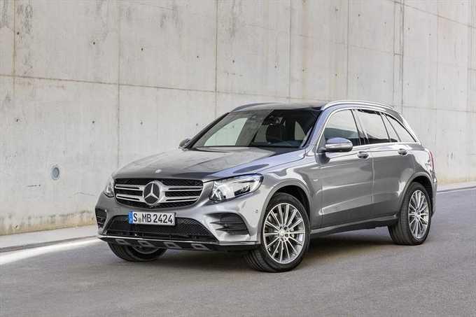 Đánh giá Mercedes GLK 300 2018 về giá bán và thông số kỹ thuật