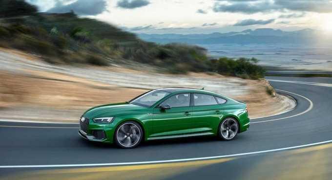 Đánh giá Audi RS4 Avant 2017 qua thiết kế và tiện nghi