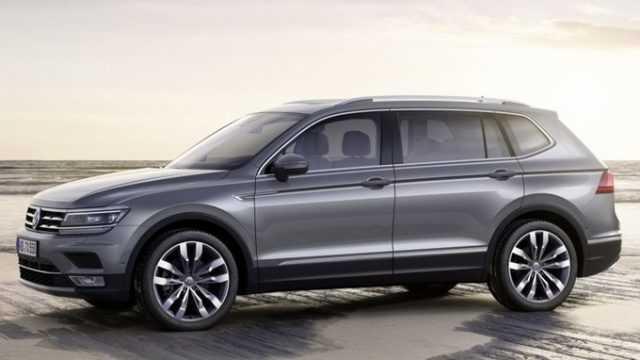 Volkswagen Tiguan Allspace với thiết kế phần đuôi trông thể thao và nam tính hơn trước. Nguồn: youtube.com