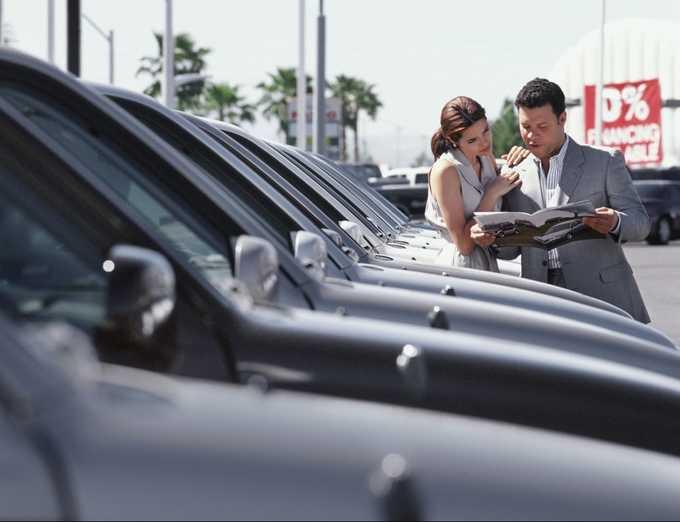 toyota vios cũ: Tìm đến cửa hàng uy tín là cách tìm được xe cũ chất lượng.