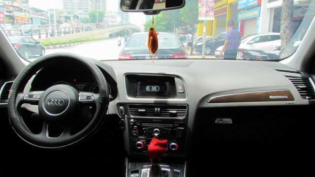 Lái xe thử là các dễ dàng nhất kiểm chứng chất lượng Audi Q5. Nguồn : vanlocauto.com
