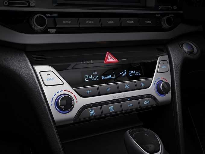 Hệ thống điều hòa không khí tự động 2 vùng mang đến sự thoải mái cho hành khách trên xe