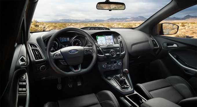Ford Focus 2018 đã chinh phục người tiêu dùng tại thị trường Việt Nam như thế nào?