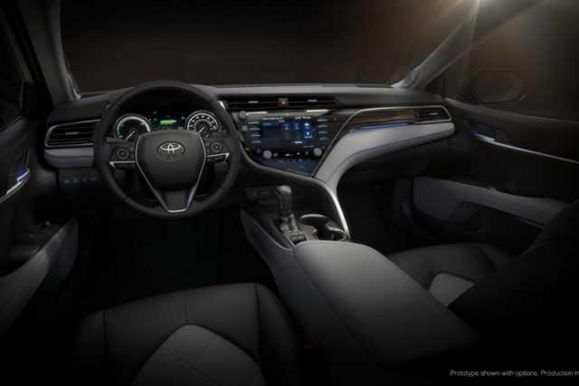 Lột xác ấn tượng, Toyota Camry 