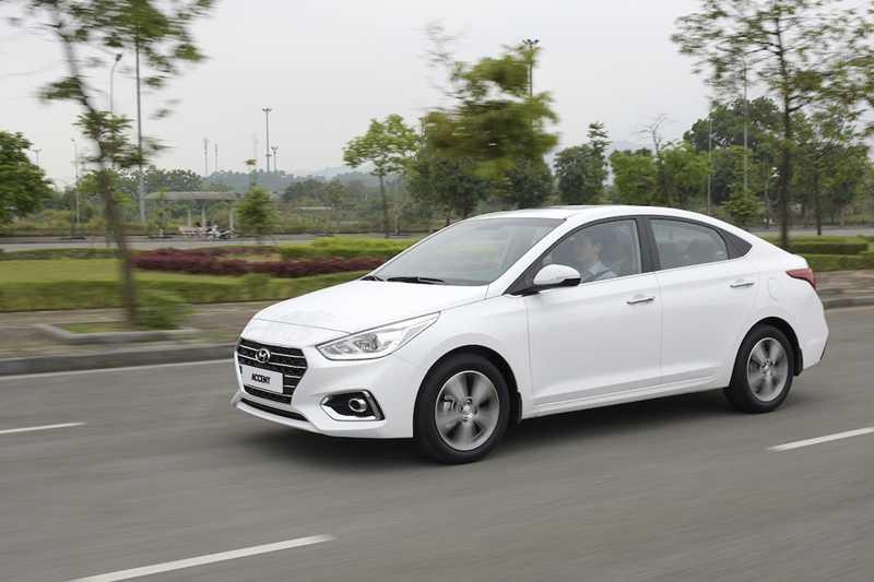 Hyundai Accent châm ngòi cho cuộc đua giảm giá sedan hạng B?