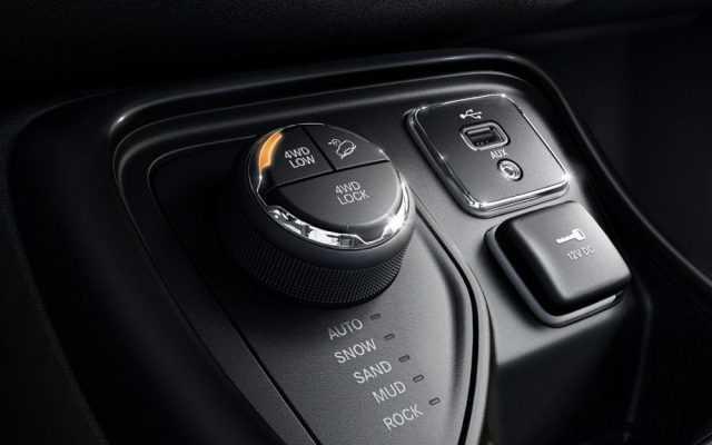 2018 Jeep Compass Trailhawk hứa hẹn sẽ bùng nổ ở phân khúc SUV. Nguồn: jeep.com