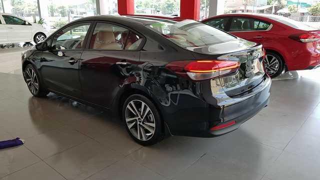 Kia Cerato bổ sung bản SMT, giá dưới 500 triệu đồng