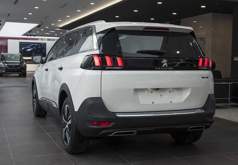 Đánh giá ngoại thất Peugeot 5008: Sang trọng, tinh tế