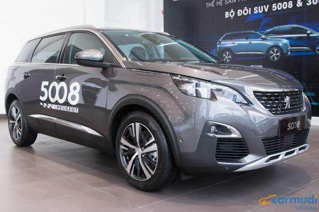 xe Peugeot 5008