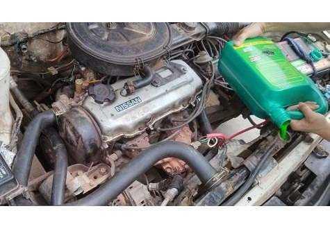 Cách kiểm tra nước làm mát và dầu phanh trên ô tô