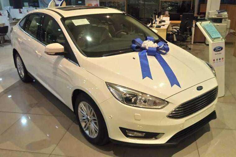 Ford Focus giá thấp kỉ lục 560 triệu đồng, ngang ngửa Honda City